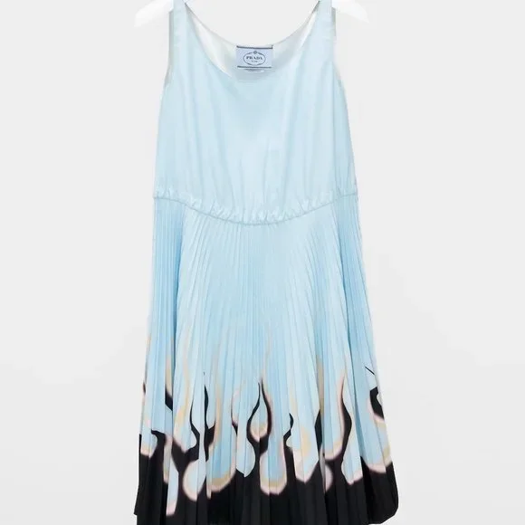 *SOLD* Prada S/S 2012 Pleated Flame Dress - Picture 1 of 7